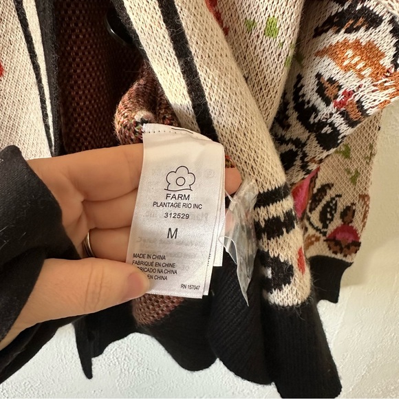 Farm RIO Sand Palms Paradise knit cardigan size medium - Picture 5 of 9